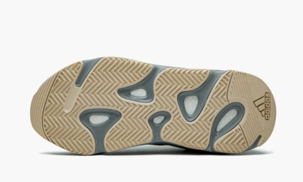 adidas-yeezy-yeezy-boost-700-teal-blue_14699584_27535454_800