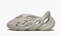 adidas-yeezy-yeezy-foam-rnnr-sand_16658089_32534340_800